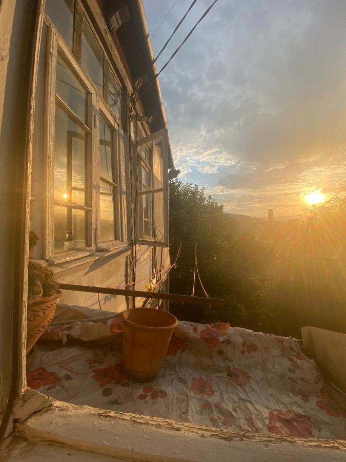 Дом Тины Apartment Tbilisi Exterior foto